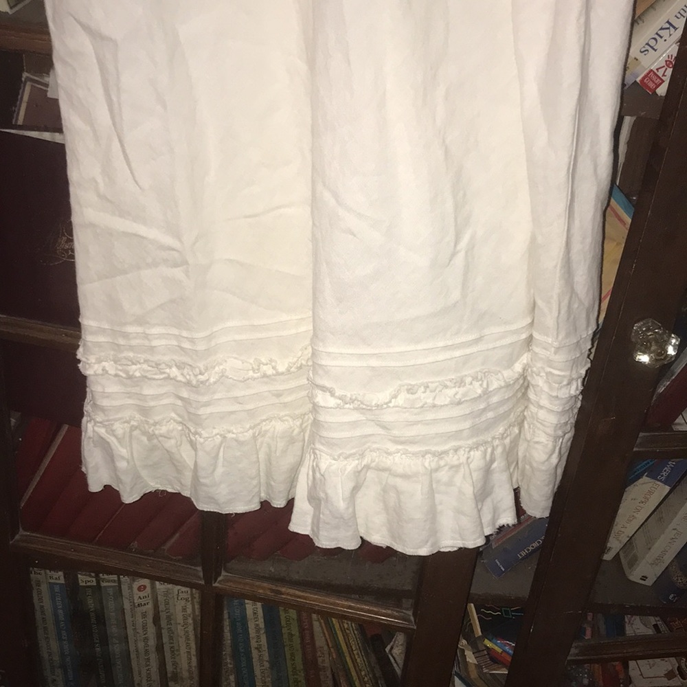 Ladies white draw string skirt - Picture 2 of 2